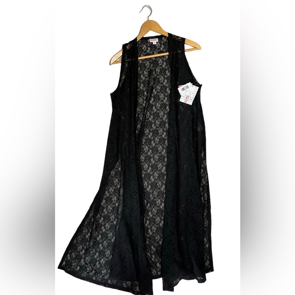New with tags black lace Lularoe joy small